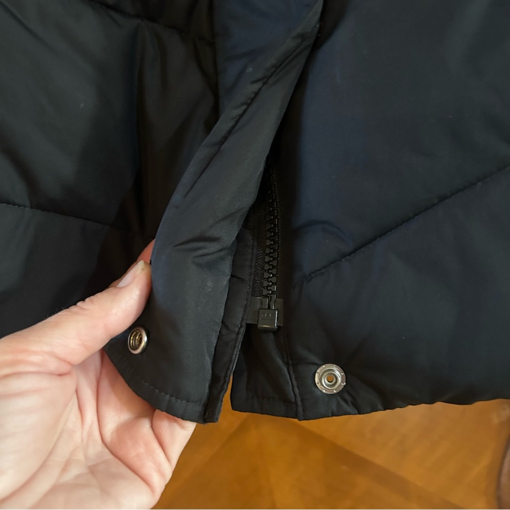 Gap Black Puffer Jacket Size Small - image 3